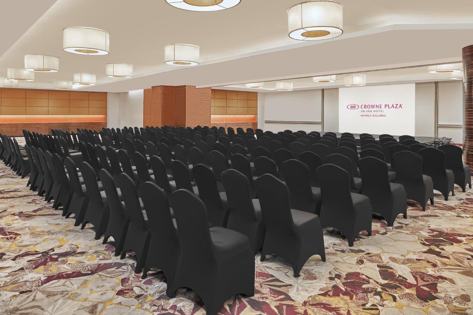 Crowne Plaza Manila Galleria By Ihg Pasig City Εξωτερικό φωτογραφία
